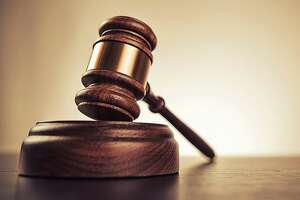 Ex-court officer charged in SF with trying to frame judge - Photo