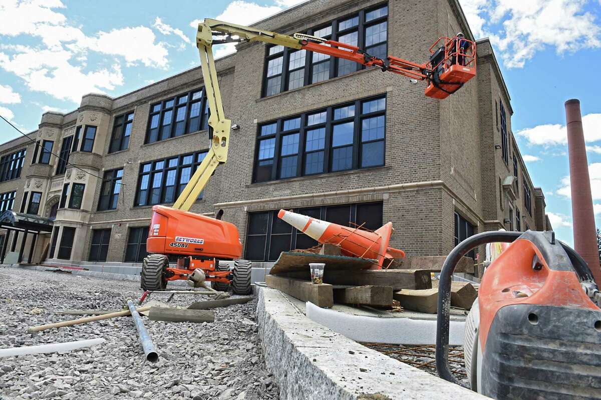 Photos Oneida Middle School celebrates reopening
