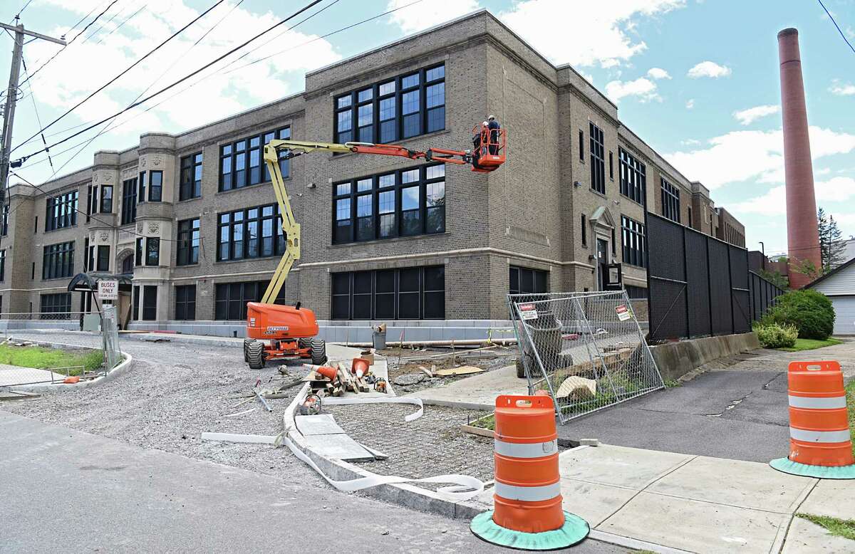 Photos Oneida Middle School celebrates reopening