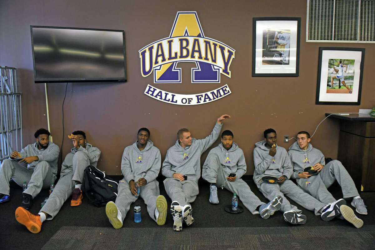 UAlbany basketball set to open at Penn State