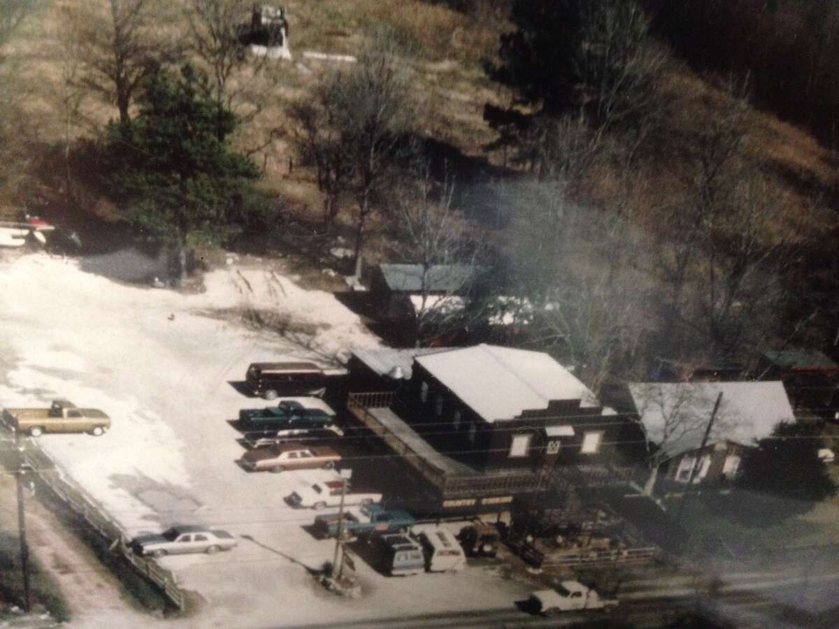 The story of Hickory Hollow, one of Houston's favorite chickenfried
