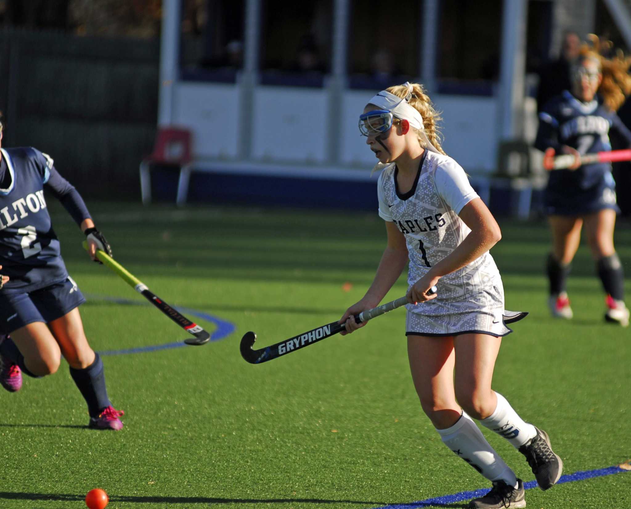 Staples field hockey beats Wilton, reaches Class L semifinals