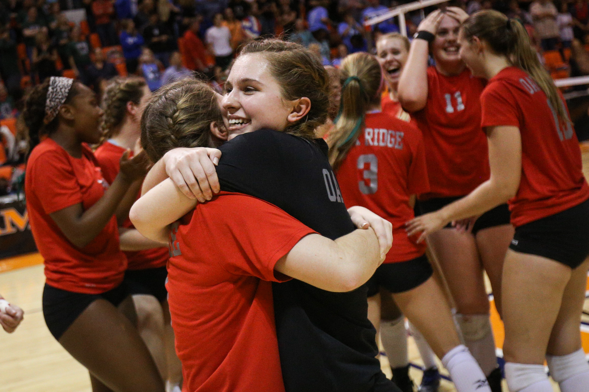 VOLLEYBALL: Oak Ridge beats The Woodlands for fourth time, advances to ...