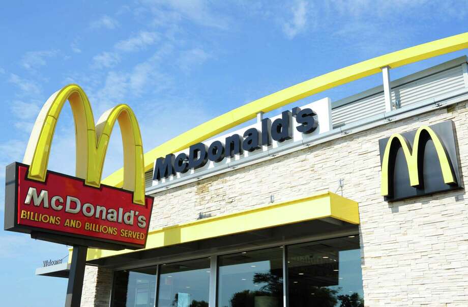 Mcdonald S Rolls Out Mcdelivery In Houston Via Ubereats Mcdonald S Corp Will Expand Delivery Service To 1 000 More U Restaurants This Week Including