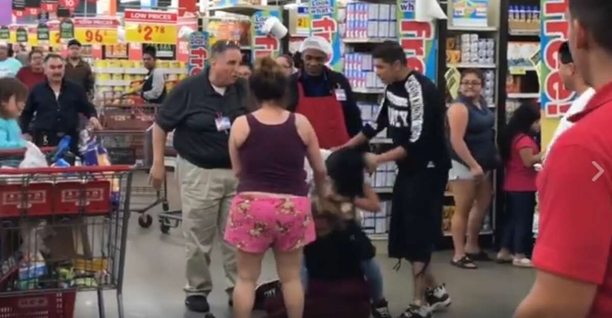 Video: 3 Women Brawl At H-E-B In San Antonio