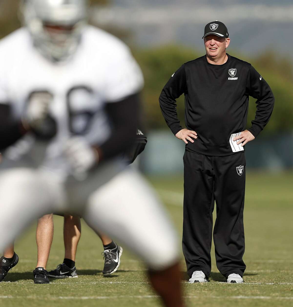 Oakland Raiders' Offensive Coordinator Bill Musgrave during practice in Alameda, Calif., on Thursday, November 5, 2015.