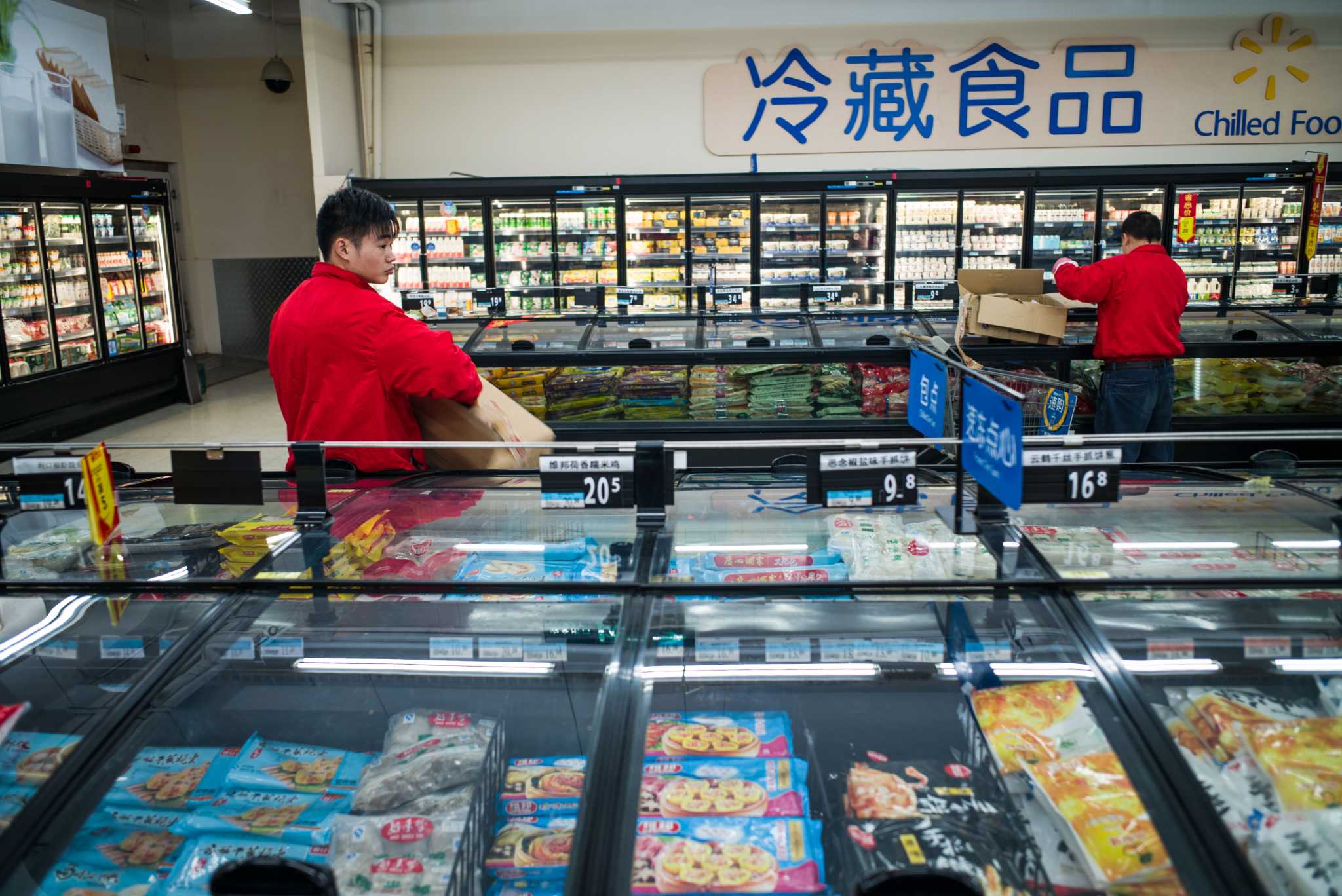 across-china-wal-mart-faces-labor-unrest-as-authorities-stand-aside