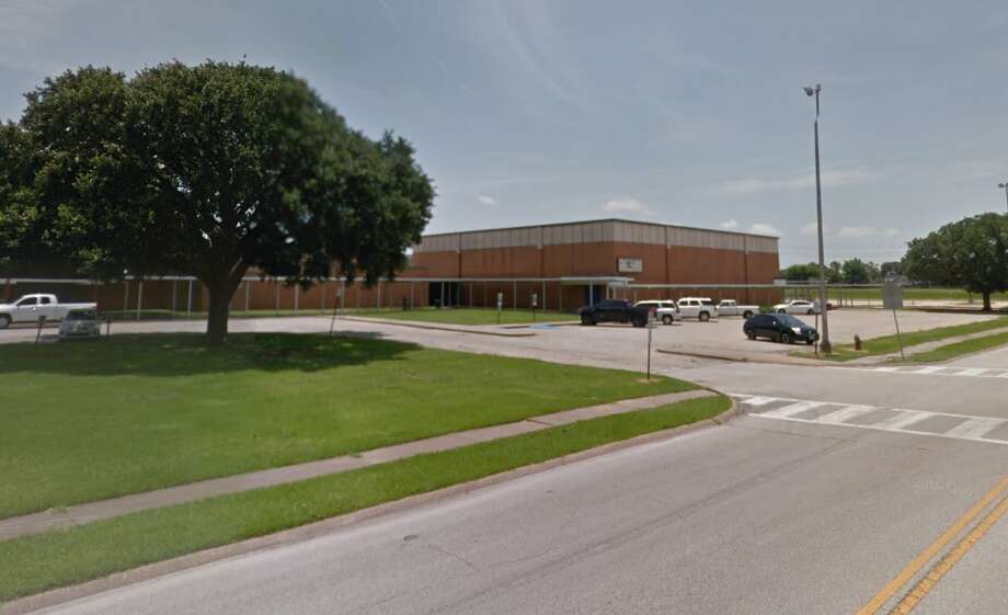 Holdup at school prompts Deer Park ISD to reevaluate cash pickup