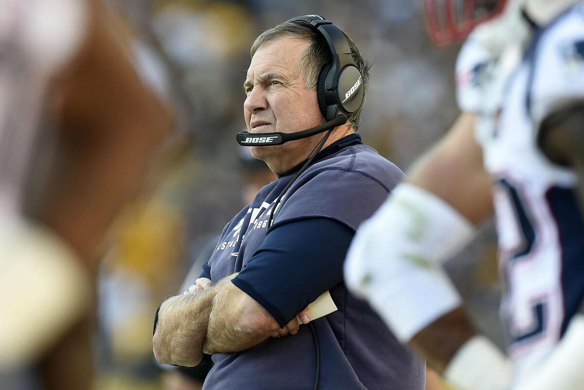 New England Patriots head coach Bill Belichick stands on the sidelines during the first half of an NFL football game against the Pittsburgh Steelers in Pittsburgh, Sunday, Oct. 23, 2016. (AP Photo/Don Wright)