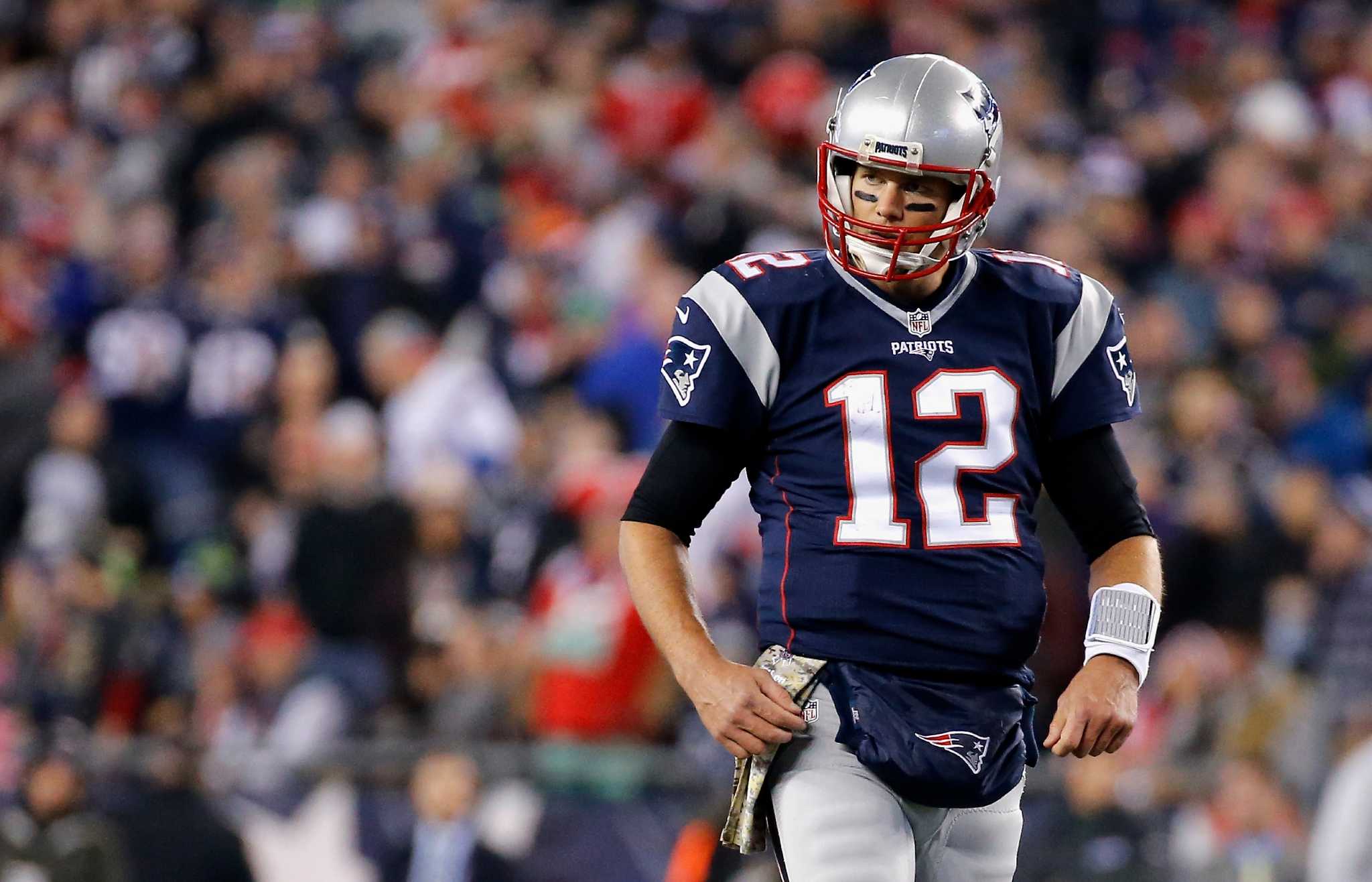 Pats' Brady finally faces 49ers on road