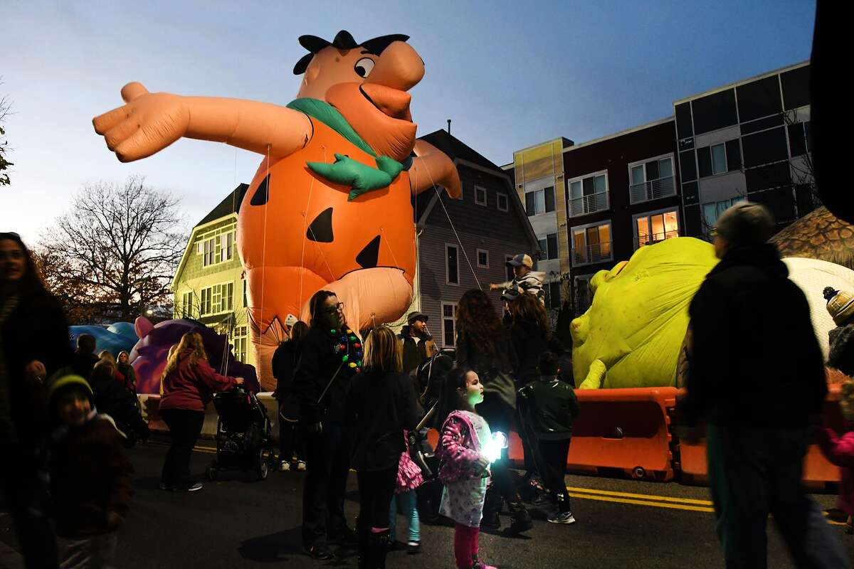 All pumped up Stamford parade inflation party features balloons