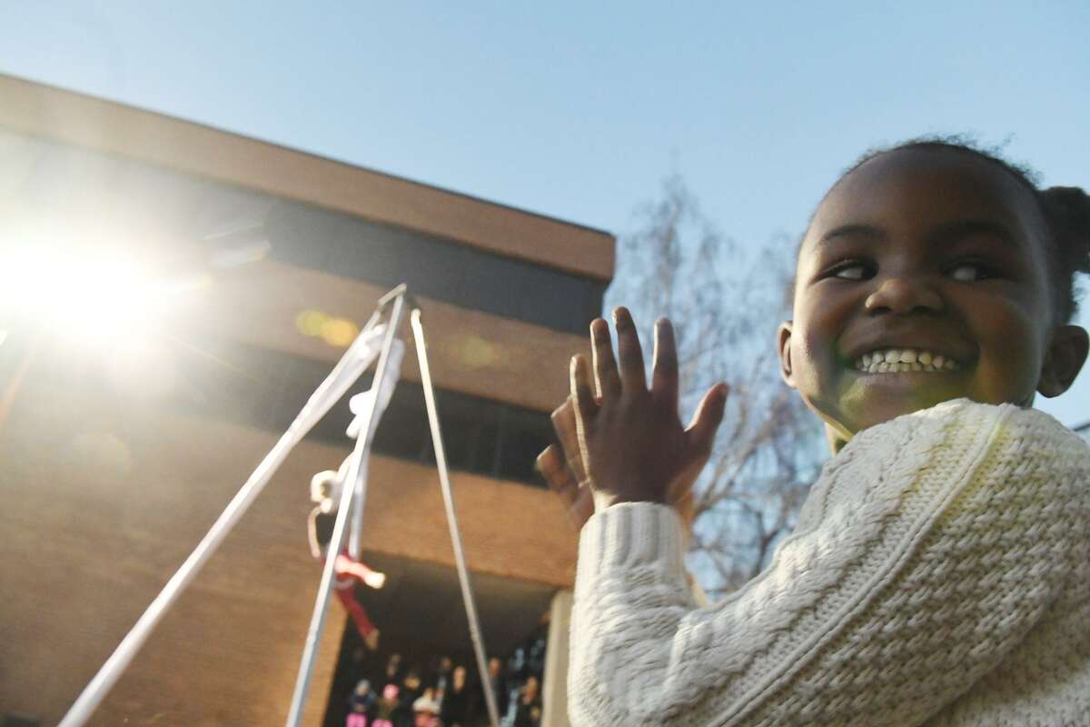 All pumped up Stamford parade inflation party features balloons