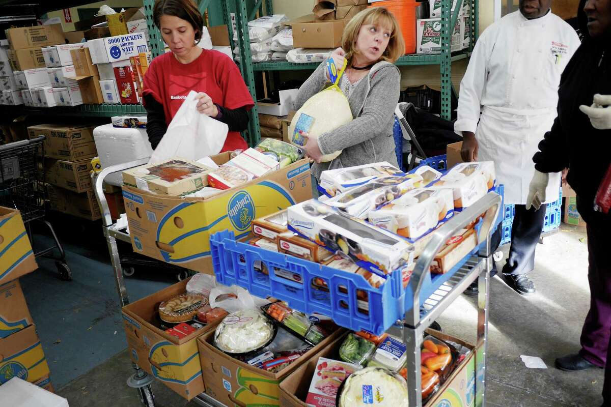 Photos Capital City Rescue Mission prepares to serve 2,000