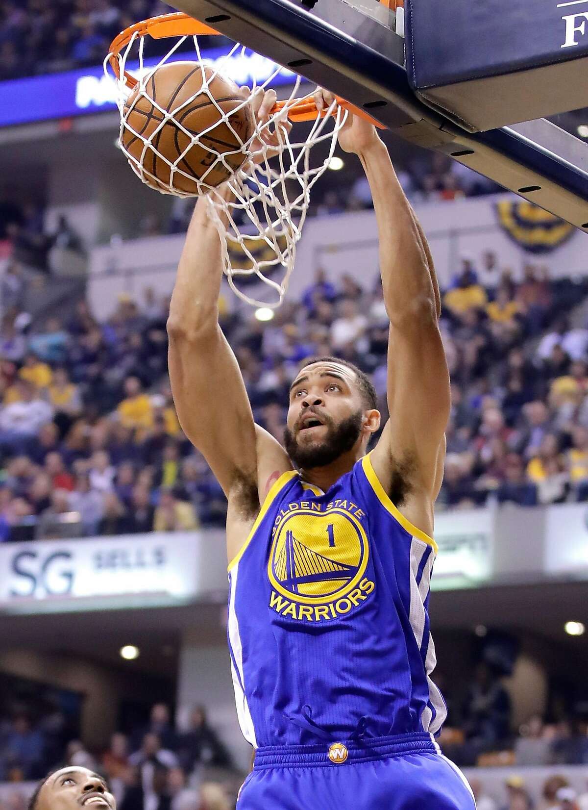 INDIANAPOLIS, IN - NOVEMBER 21: JaVale McGee #1 of the Golden State Warriors dunks the ball during the game against the Indiana Pacers at Bankers Life Fieldhouse on November 21, 2016 in Indianapolis, Indiana. NOTE TO USER: User expressly acknowledges and agrees that, by downloading and or using this photograph, User is consenting to the terms and conditions of the Getty Images License Agreement (Photo by Andy Lyons/Getty Images)