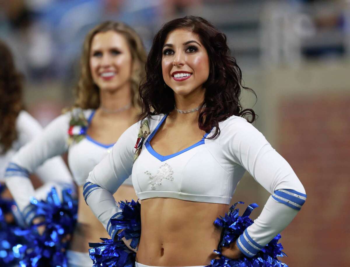 Dallas Cowboys Cheerleaders perform during an NFL football game