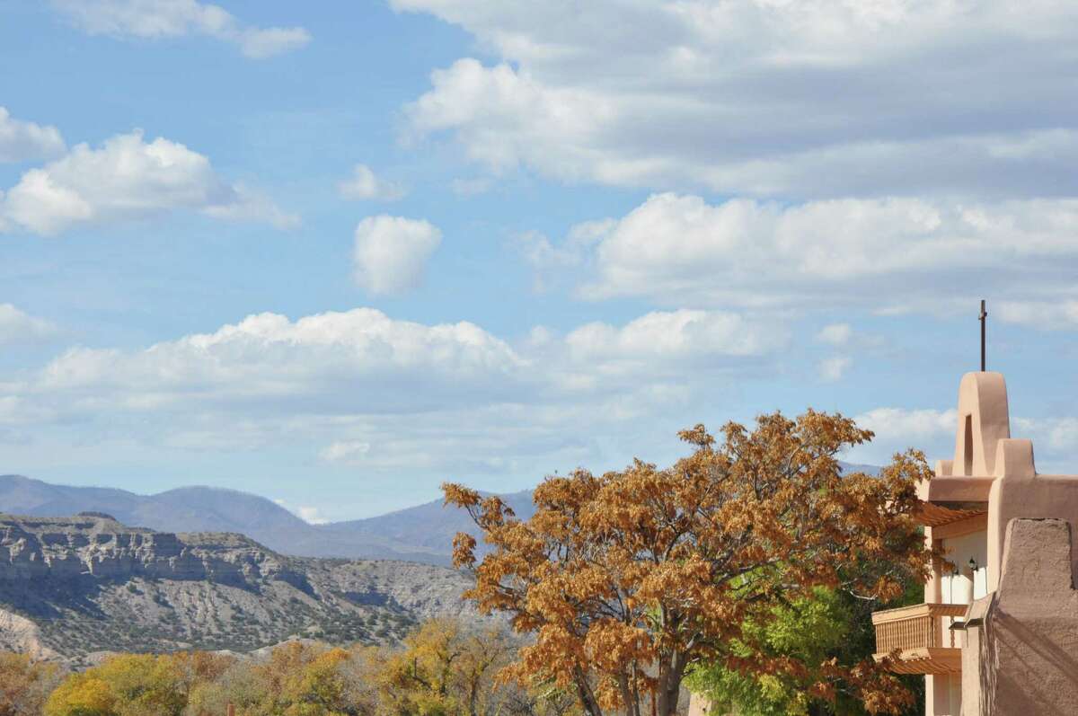 Santa Fearea pueblo offers cultural adventure