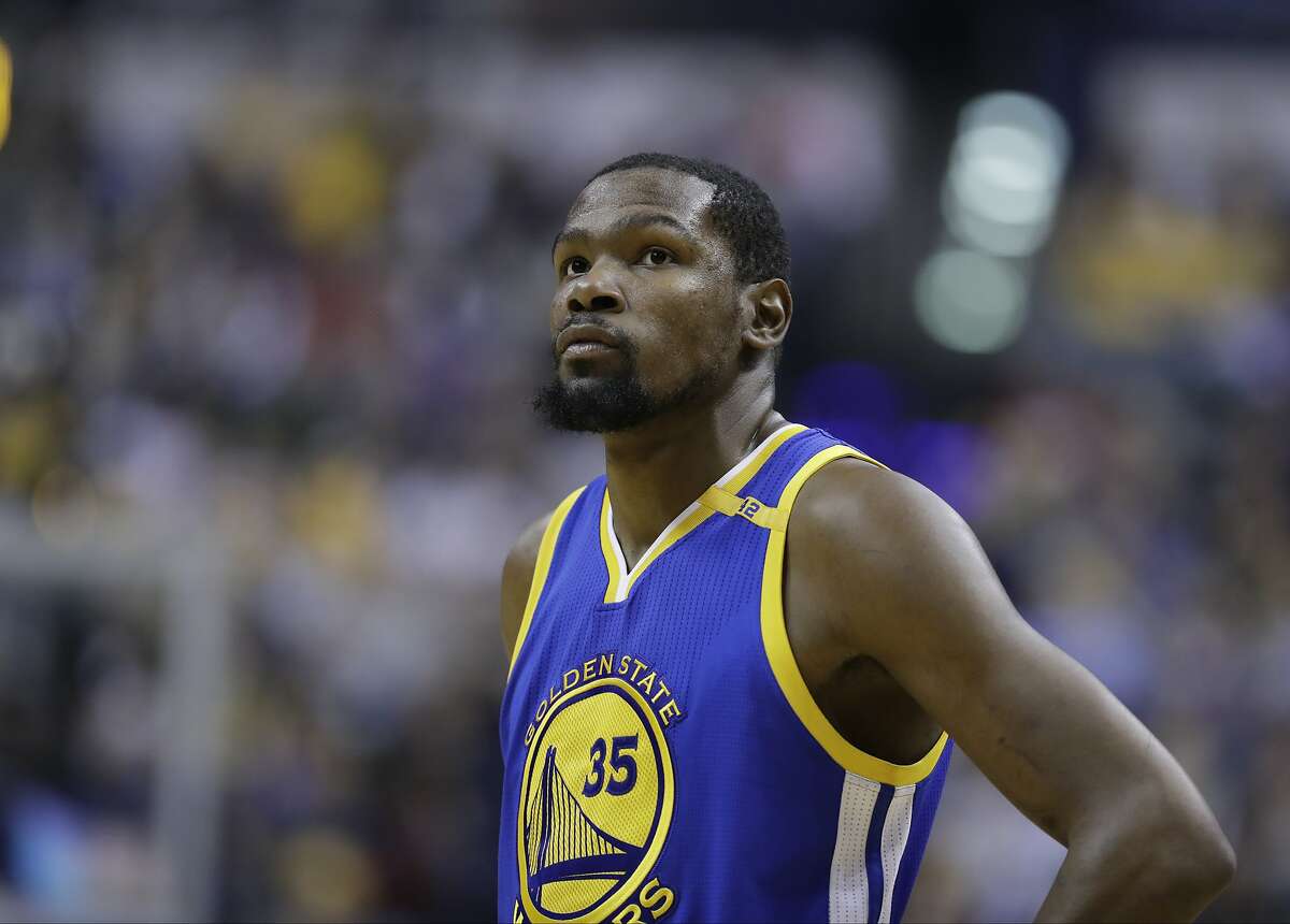 Kevin Durant's a Warrior! First photo in Golden State jersey – The Mercury  News