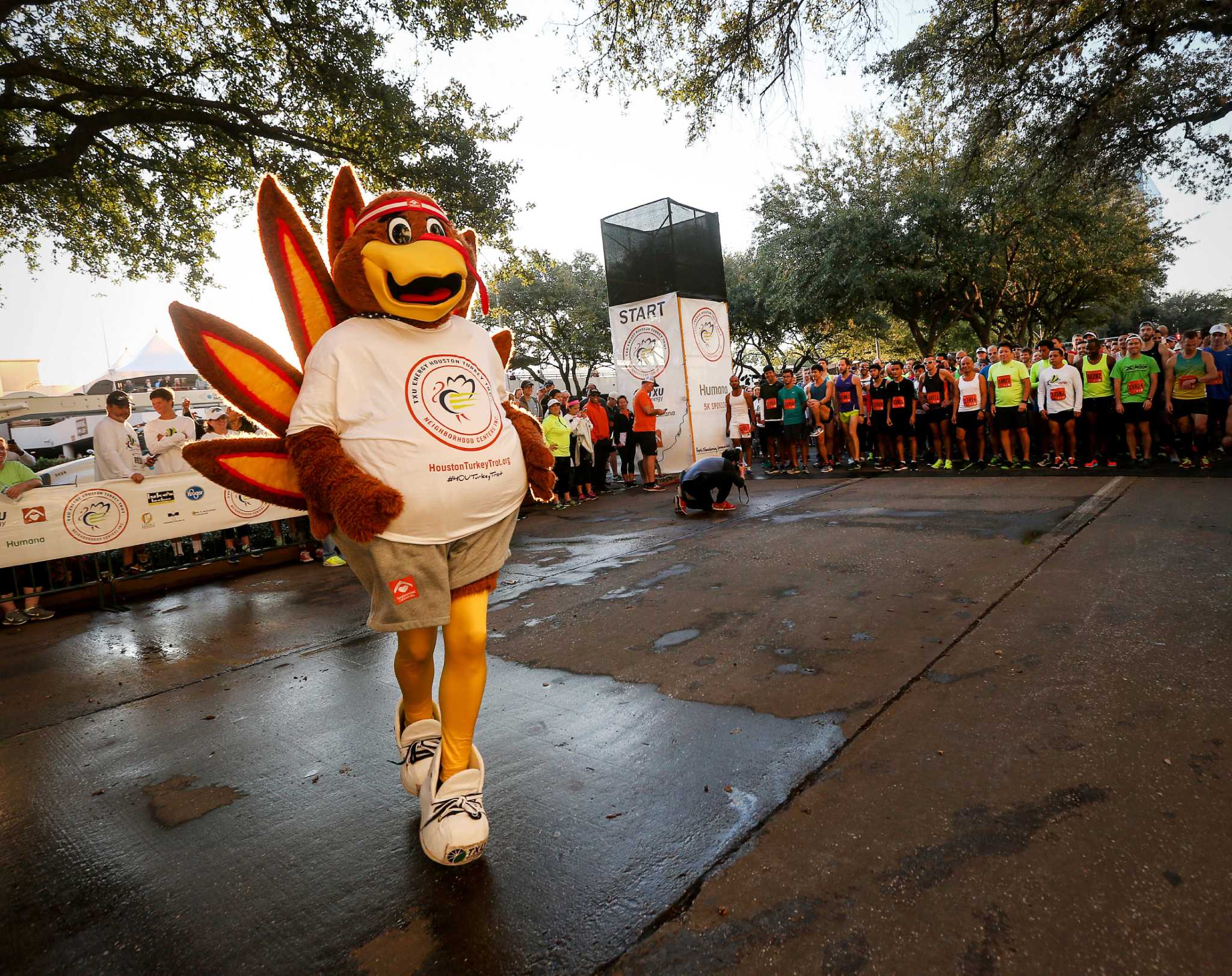 Houston Turkey Trot 2024 Glori Rosella