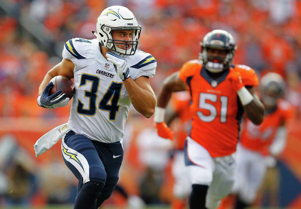 Chargers fullback Derek Watt plays in approximately 10 snaps per game and is a regular on special teams.﻿