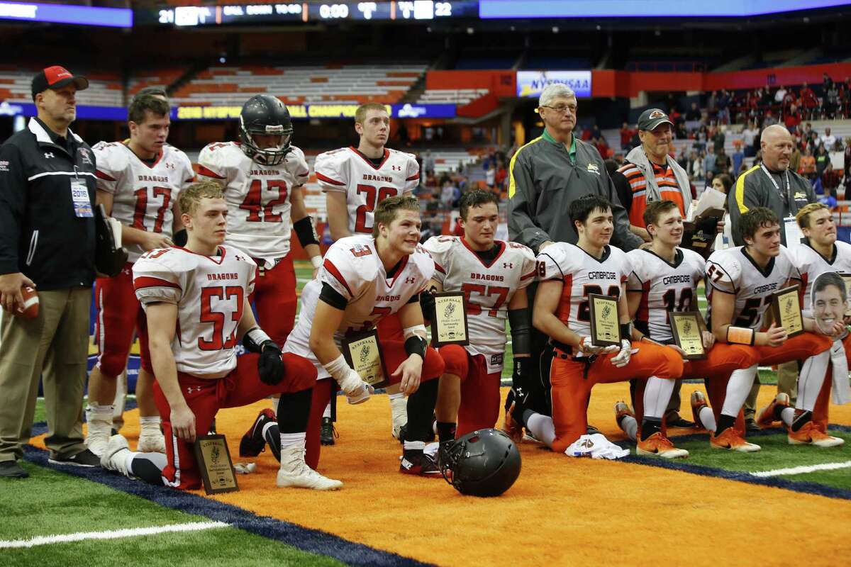 Cambridge football captures state title in dramatic win