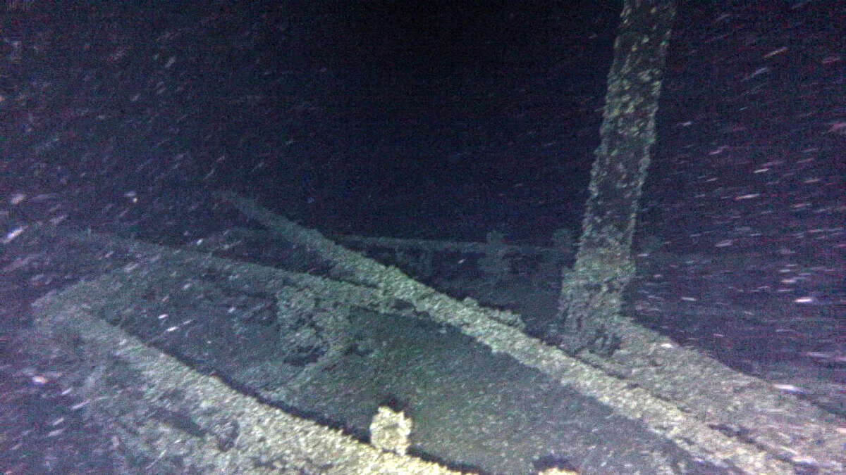 In this undated photo provided by Roger Pawlowski , the bow area and mast of the "Black Duck" is shown in 350 feet of water off Oswego, N.Y. Underwater explorers say they've found the 144-year-old Lake Ontario shipwreck of the rare sailing vessel that typically wasn't used on the Great Lakes. Western New York-based explorers Jim Kennard and Roger Pawlowski announced Friday, Nov. 25, 2016, that they identified the wreck as the Black Duck in September, three years after initially coming across it using side-scan sonar in 350 feet of water off Oswego, NY. (Roger Pawlowski via AP) ORG XMIT: NYR401
