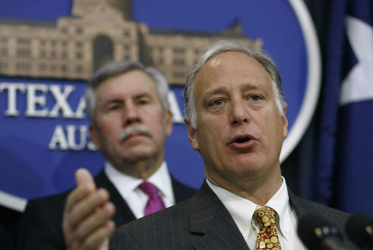 FILE PHOTO. Sen. Kirk Watson, D-Austin, says the State Board of Veterinary Medical Examiners is in “shambles.” The Texas agency that regulates veterinarians hasn’t kept on top of basic responsibilities like proper fiscal management, even-handed enforcement and keeping tabs on controlled substances meant for animals, according to a state review in Nov. 2016.