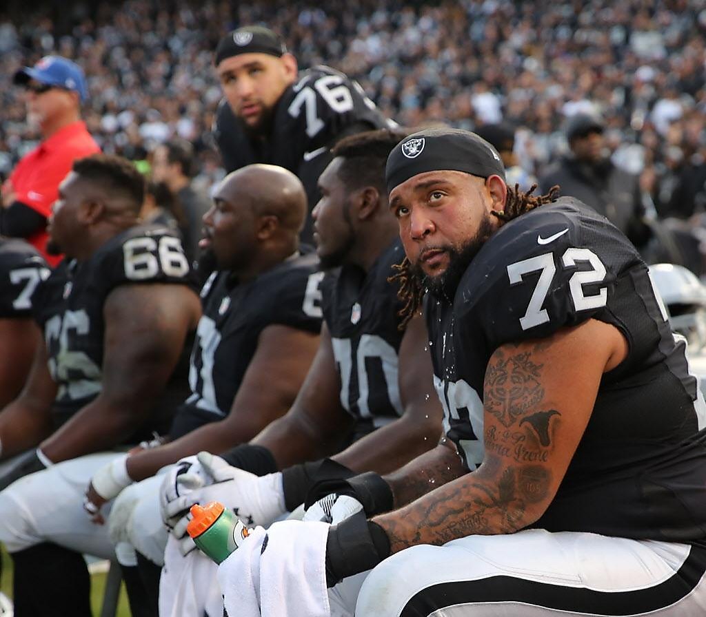 Oakland Raiders release veteran OT Donald Penn 