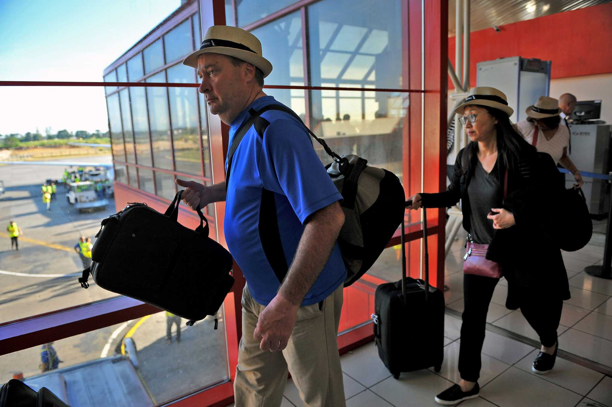 flight in half century leaves Miami bound for Havana