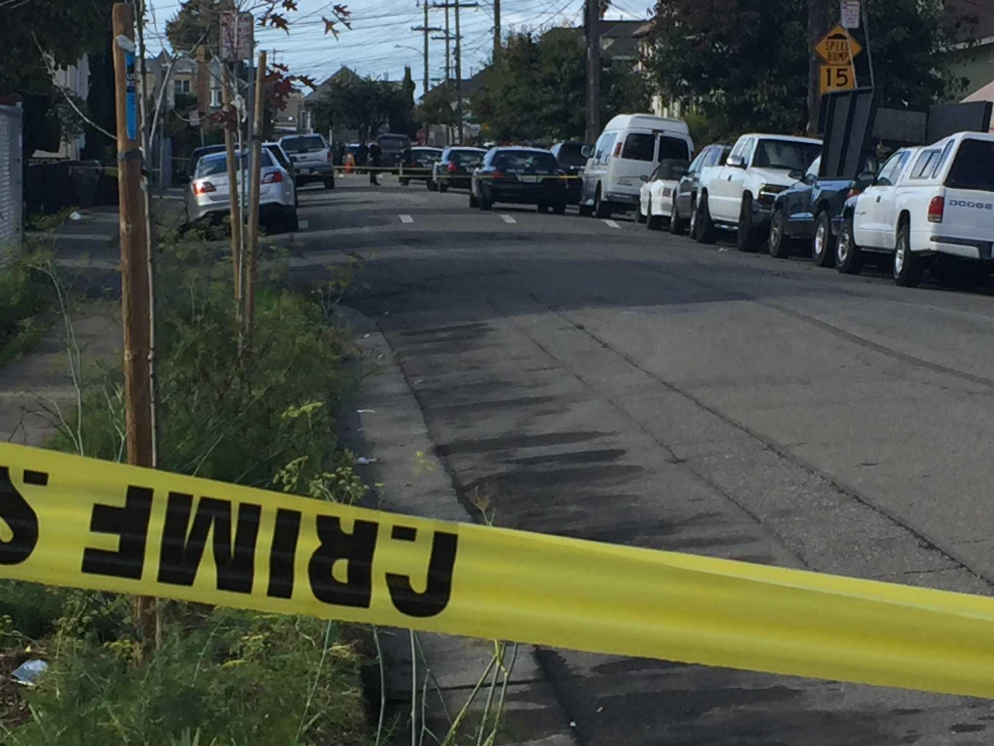 Two slain in daytime shooting in Oakland neighborhood