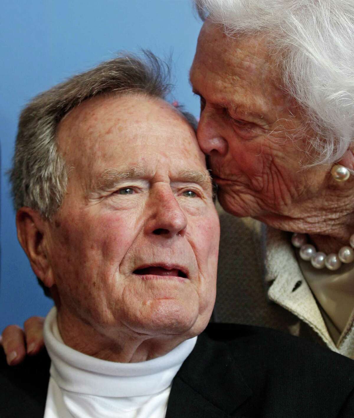 Former President George H.W. Bush and first lady Barbara Bush in 2012