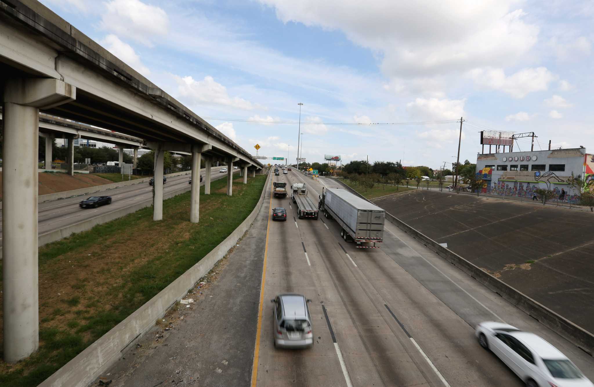 Jurors face Super Bowl parking headaches in downtown Houston