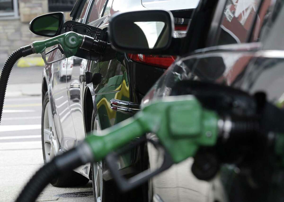 Lawmakers, industry groups and environmentalists say the administration has signaled it plans to roll back federal fuel-economy requirements that would have forced automakers to significantly increase the efficiency of new cars and trucks. An announcement could come as early as this week, although changes in the standards could take years to fully implement.