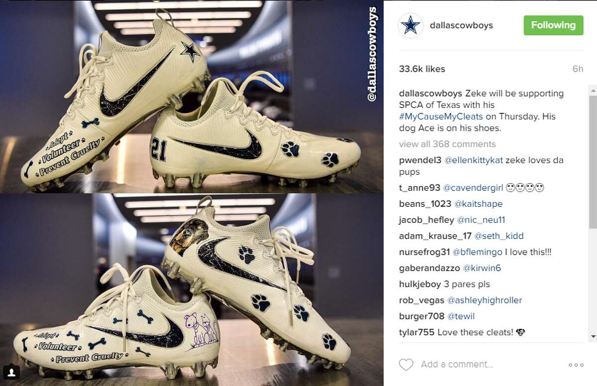 Ezekiel Elliott's cleats for Thursday's game show a picture of his good dog