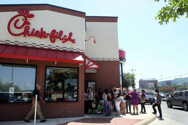 chick fil a shelby township