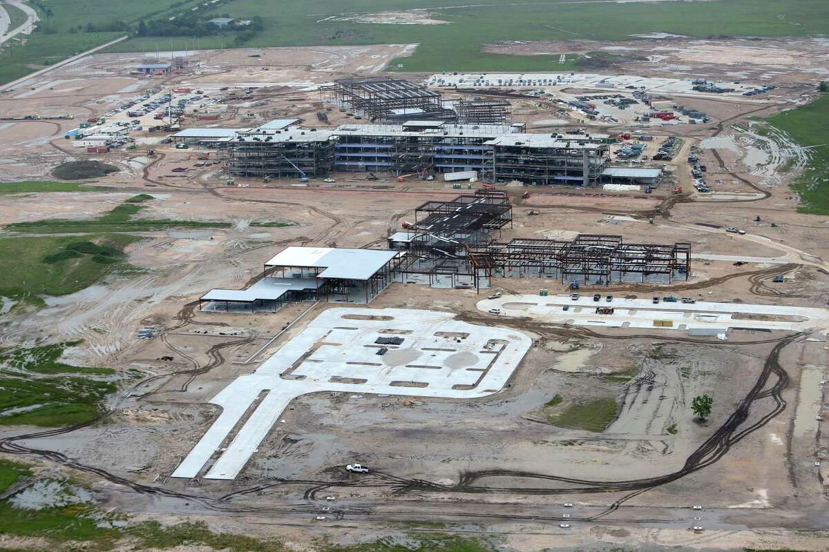 Bridgeland projects accelerate community's growth