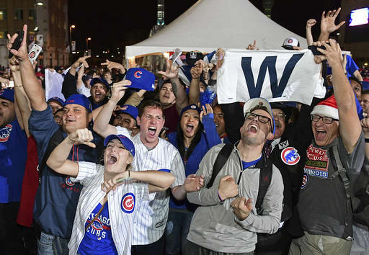 Photos from Wrigleyville during Game 7 of the World Series