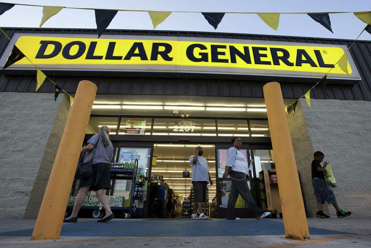Dollar General’s profit fell 7 percent and comparable-store sales, a closely watched barometer in the retail industry, fell as foot traffic in its stores faded.
