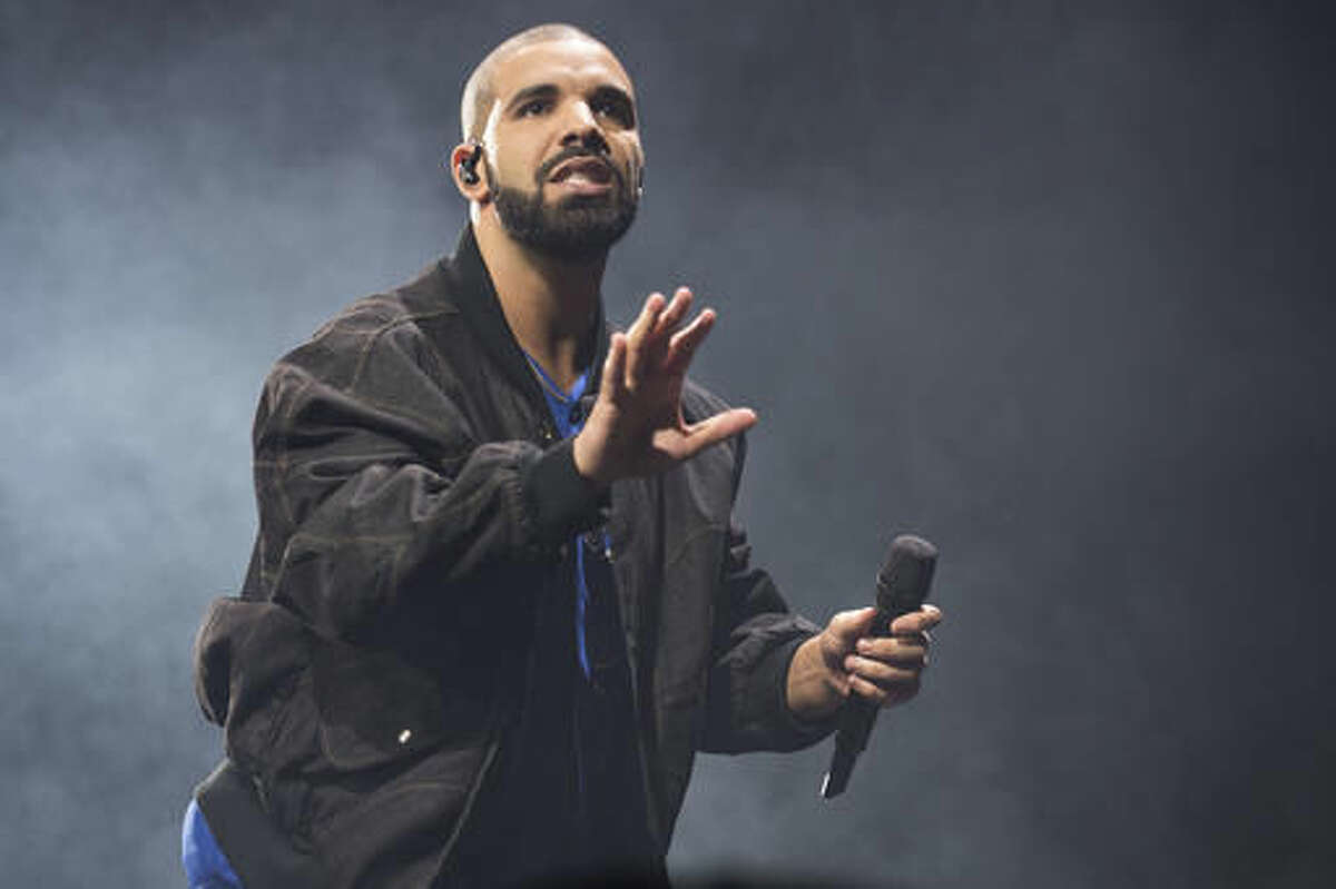 Drake Nabs 12 Soul Train Awards Nominations Beyoncé Gets 8 