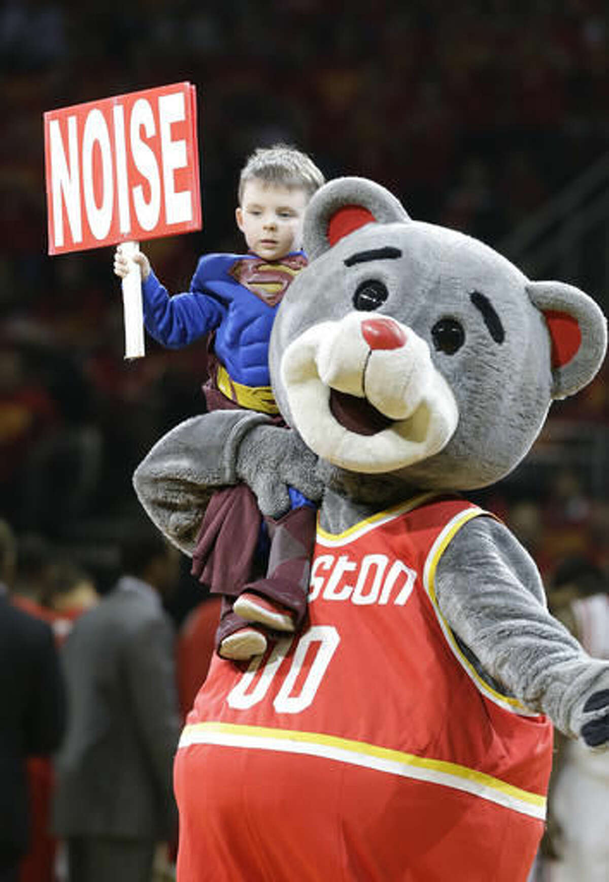 Clutch The Rockets Bear