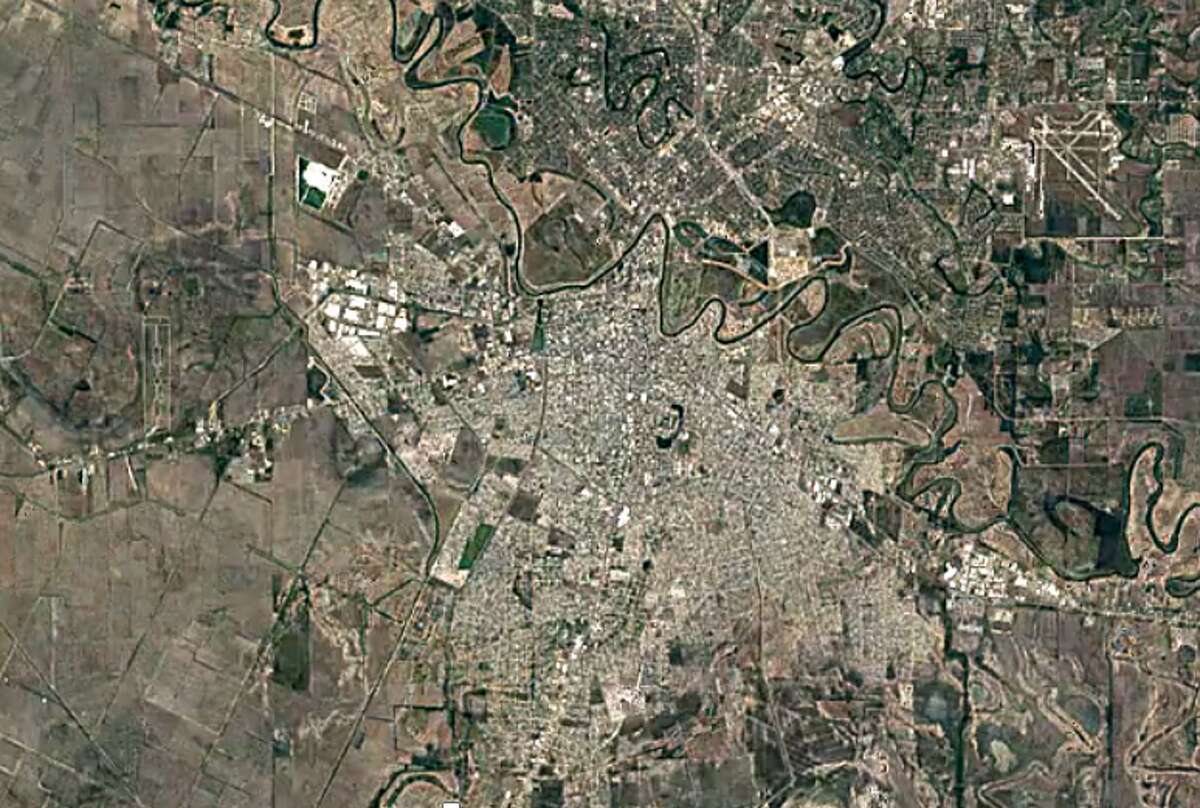 Google Maps time lapse shows how big Houston has gotten over the past ...