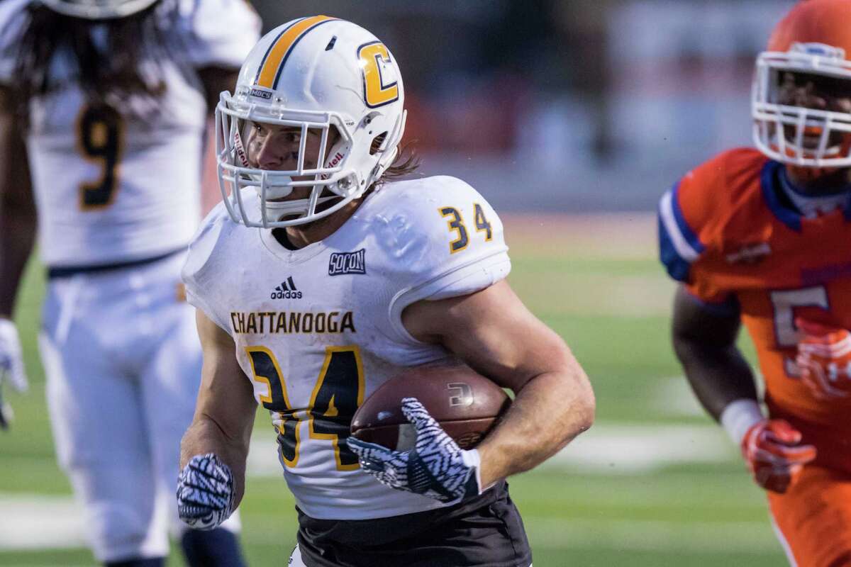 Sam Houston State holds off Chattanooga in FCS playoffs