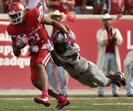 Ward rallies Houston to 31-24 win over UCF - ABC13 Houston