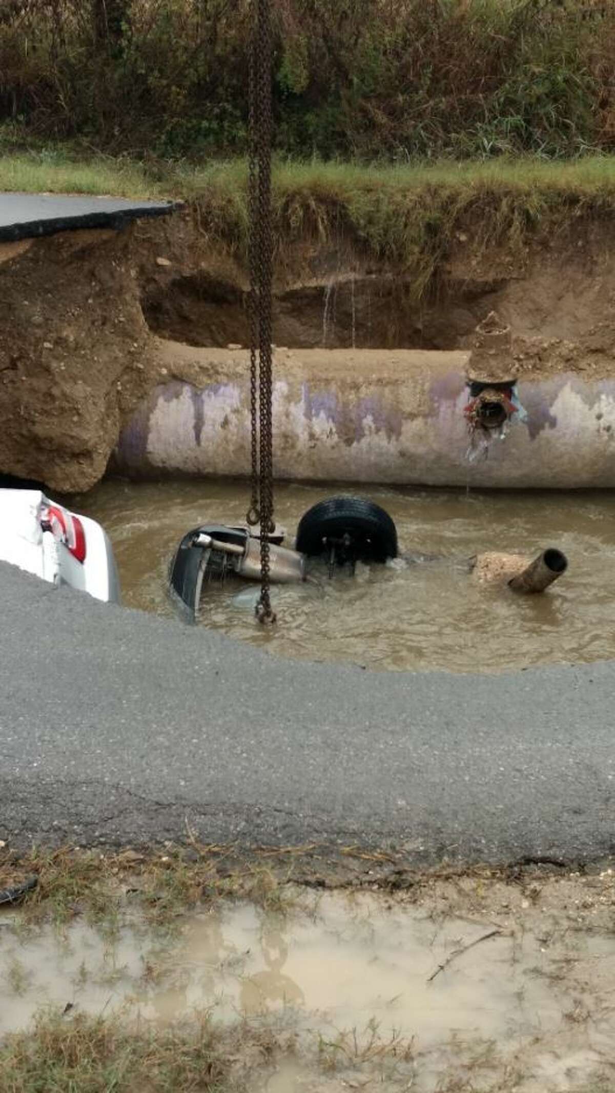 Crews still working to repair deadly sinkhole in San Antonio