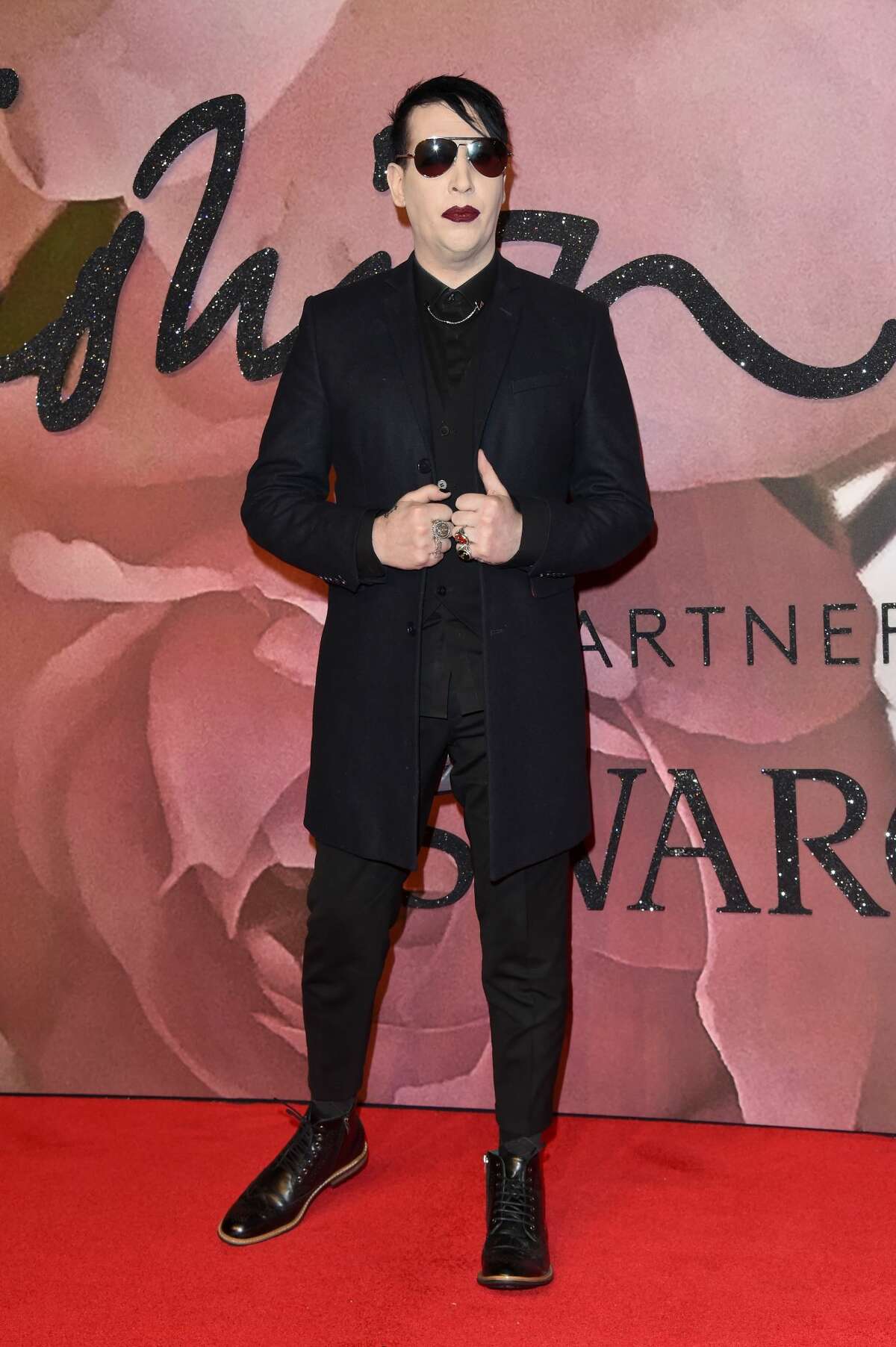 LONDON, ENGLAND - DECEMBER 05: Marilyn Manson attends The Fashion Awards 2016 on December 5, 2016 in London, United Kingdom. (Photo by Stuart C. Wilson/Getty Images)