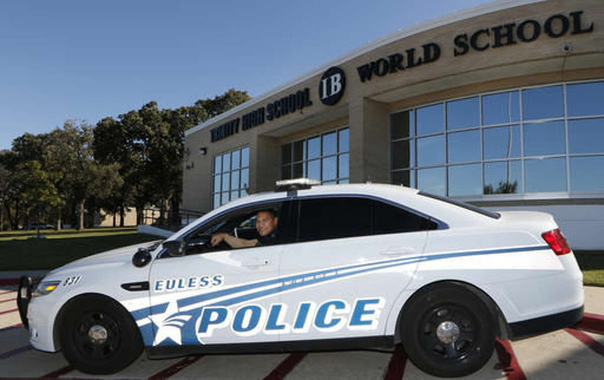 Ex High School Football Star In Euless Now Police Officer