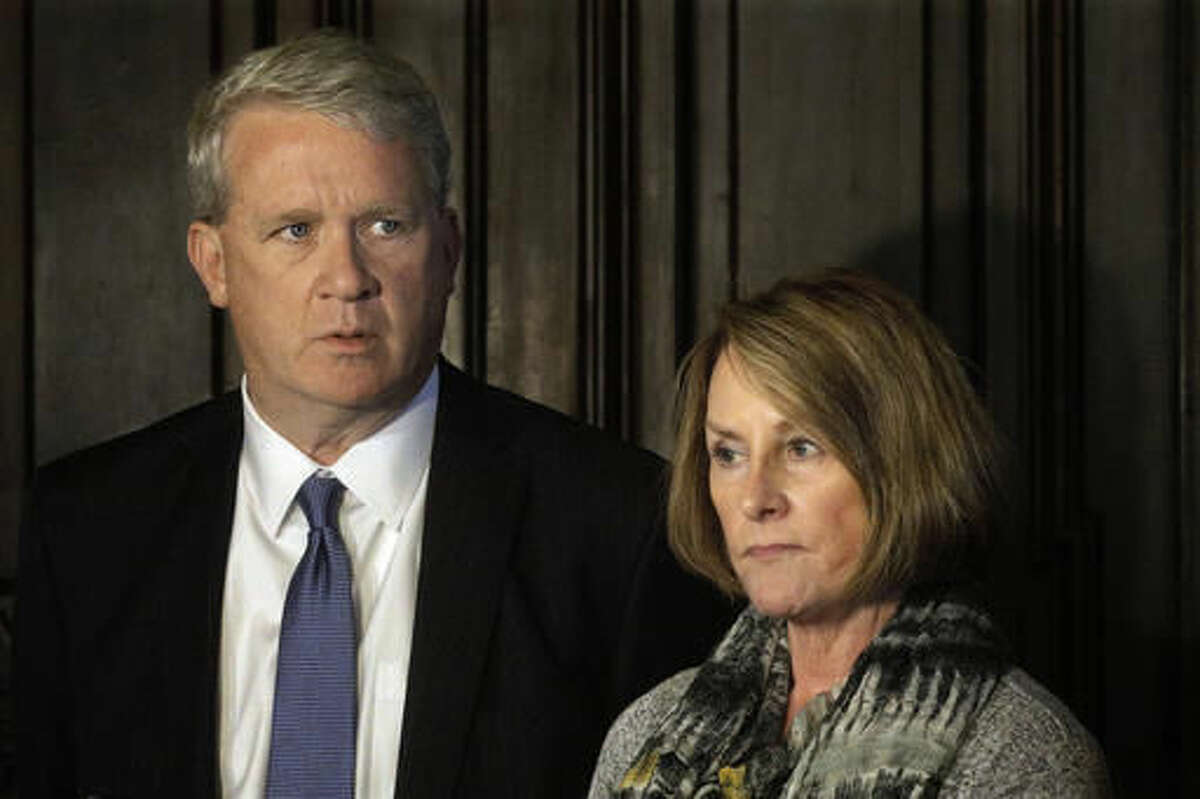 In this Tuesday, Nov. 15, 2016, photo, Illinois House Minority Leader Jim Durkin, R-Western Springs, left, and Illinois Senate Minority Leader Christine Radogno, R-Lemont, right, speak to reporters outside Illinois Gov. Bruce Rauner's office at the Illinois State Capitol in Springfield, Ill. Rauner and legislative leaders are trying to make progress on budget talks given that the current stop-gap spending measures expires in January. (AP Photo/Seth Perlman)