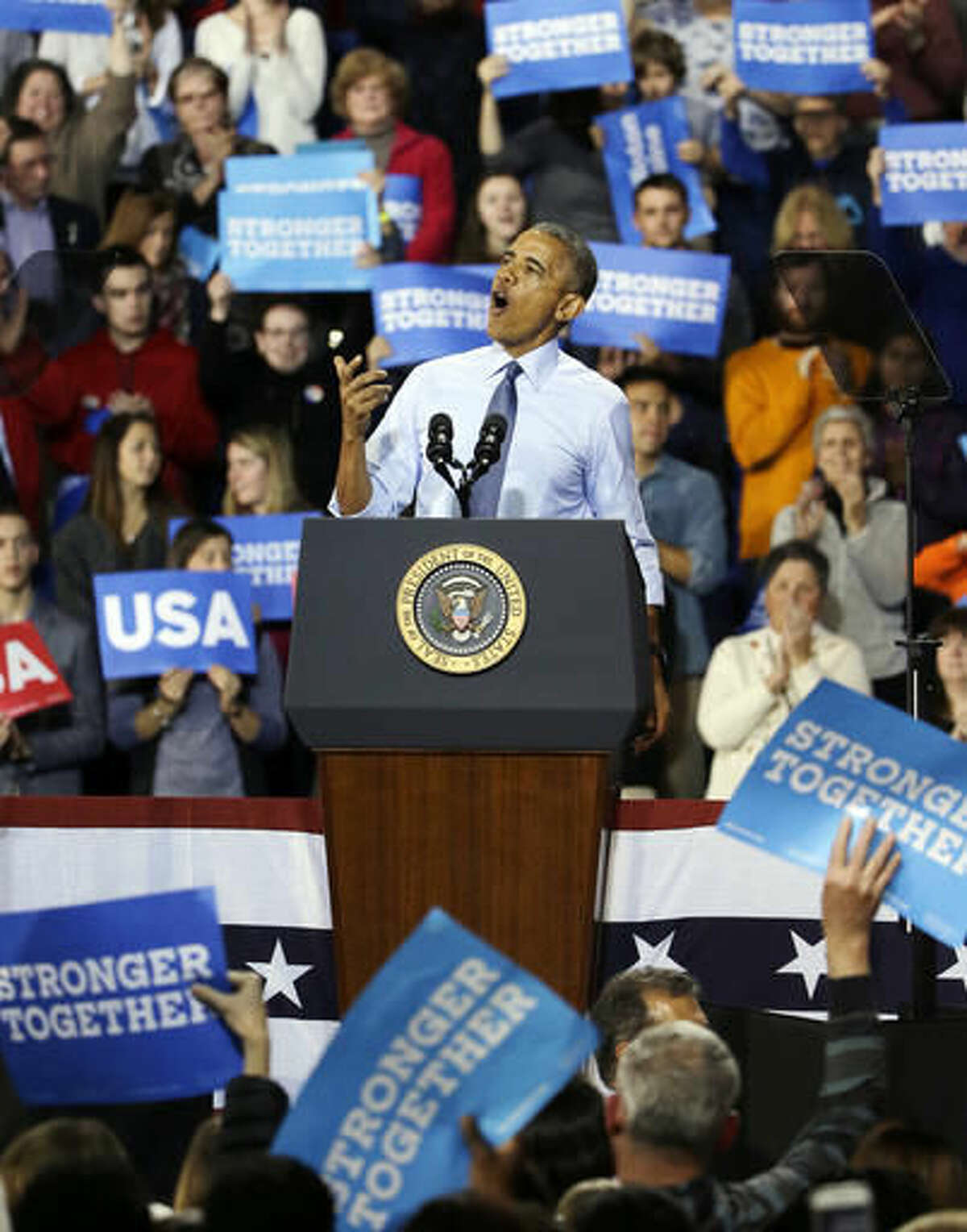 President Barack Obama speaks at a campaign event for Democratic presidential candidate Hillary Clinton at the University of New Hampshire, Monday, Nov. 7, 2016, in Durham, N.H. (AP Photo/Elise Amendola)