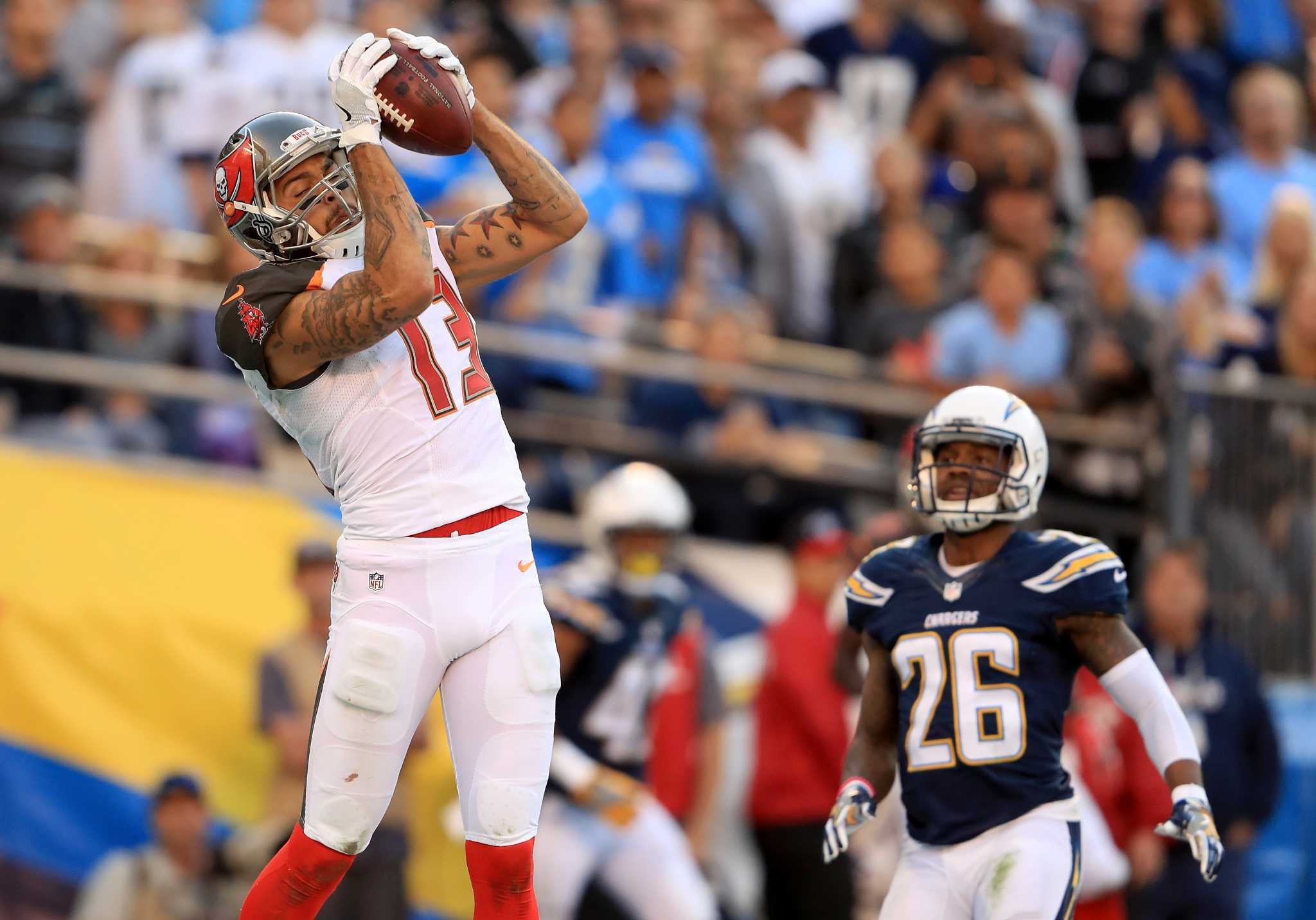 Mike Evans family: All about his wife Ashli Dotson, uncle Sam Kilgore and  parents