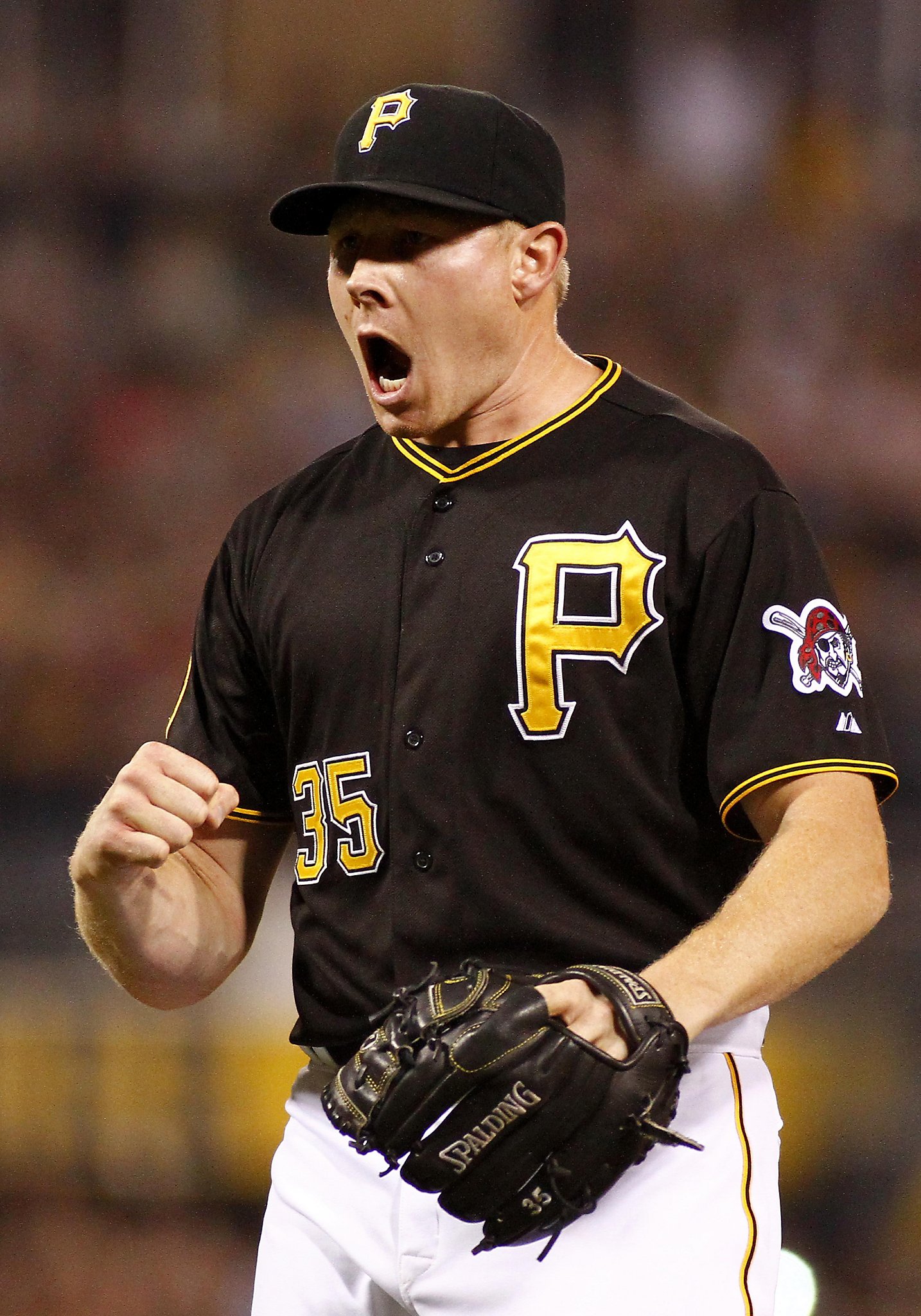 Giants agree to terms with closer Mark Melancon