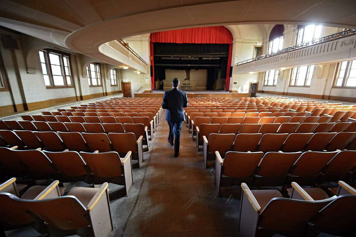 UAlbany offers tour of Schuyler Building